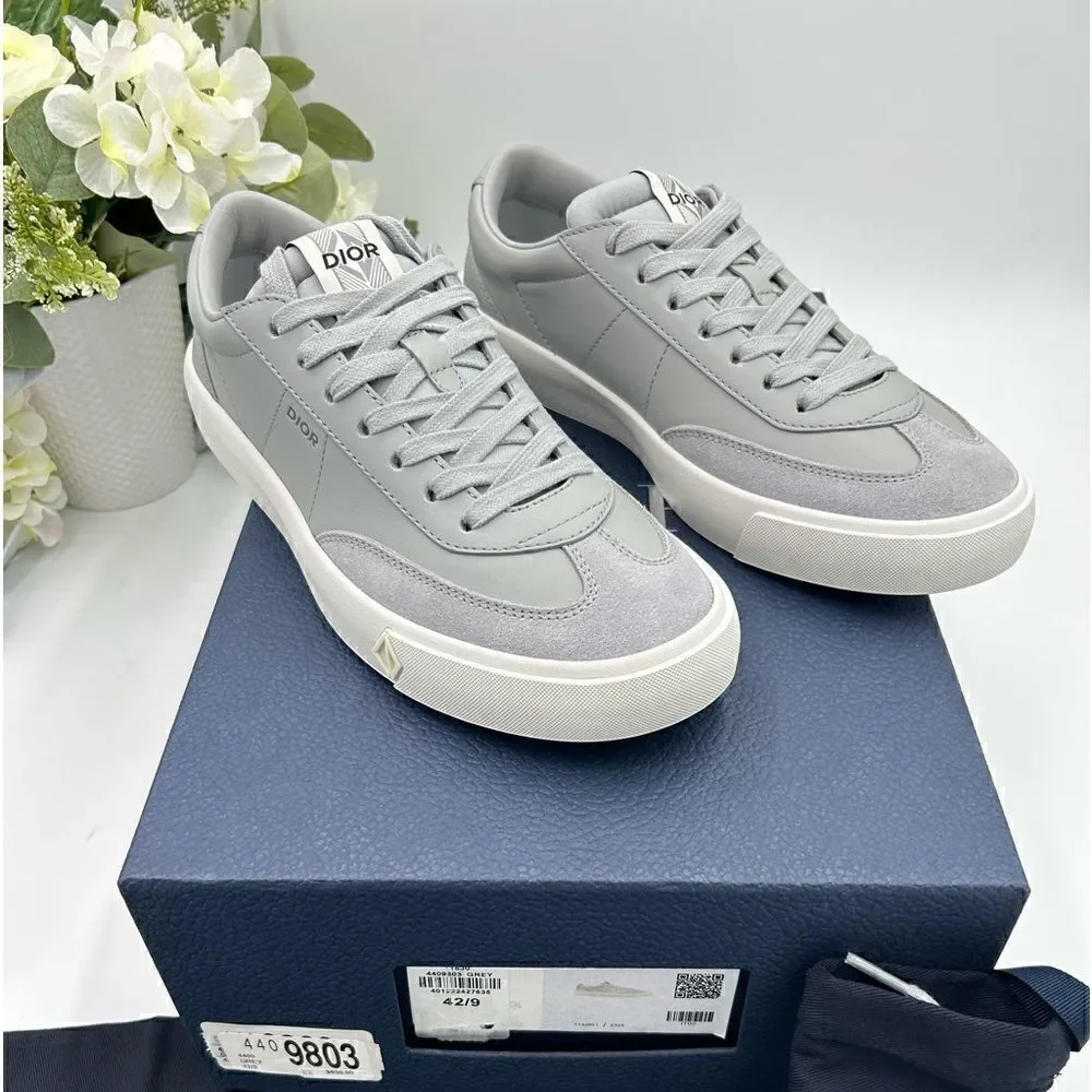 Men’s Dior, B101 low top leather sneakers size 9 made in Italy